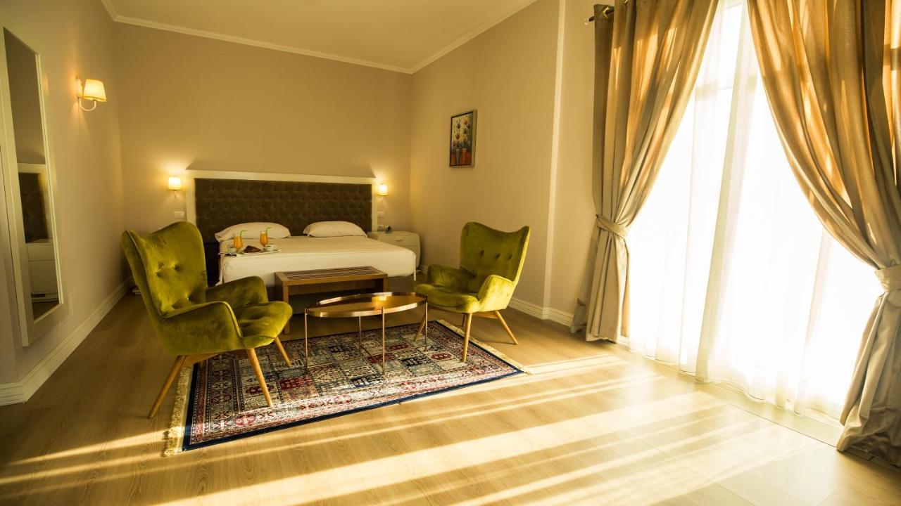 Royal Hill Hotel Vore Экстерьер фото